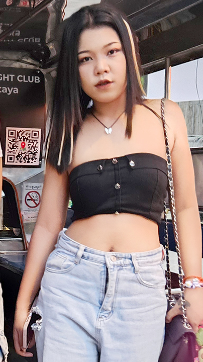 Tuktuk Patrol Lima in tube top and denim jeans